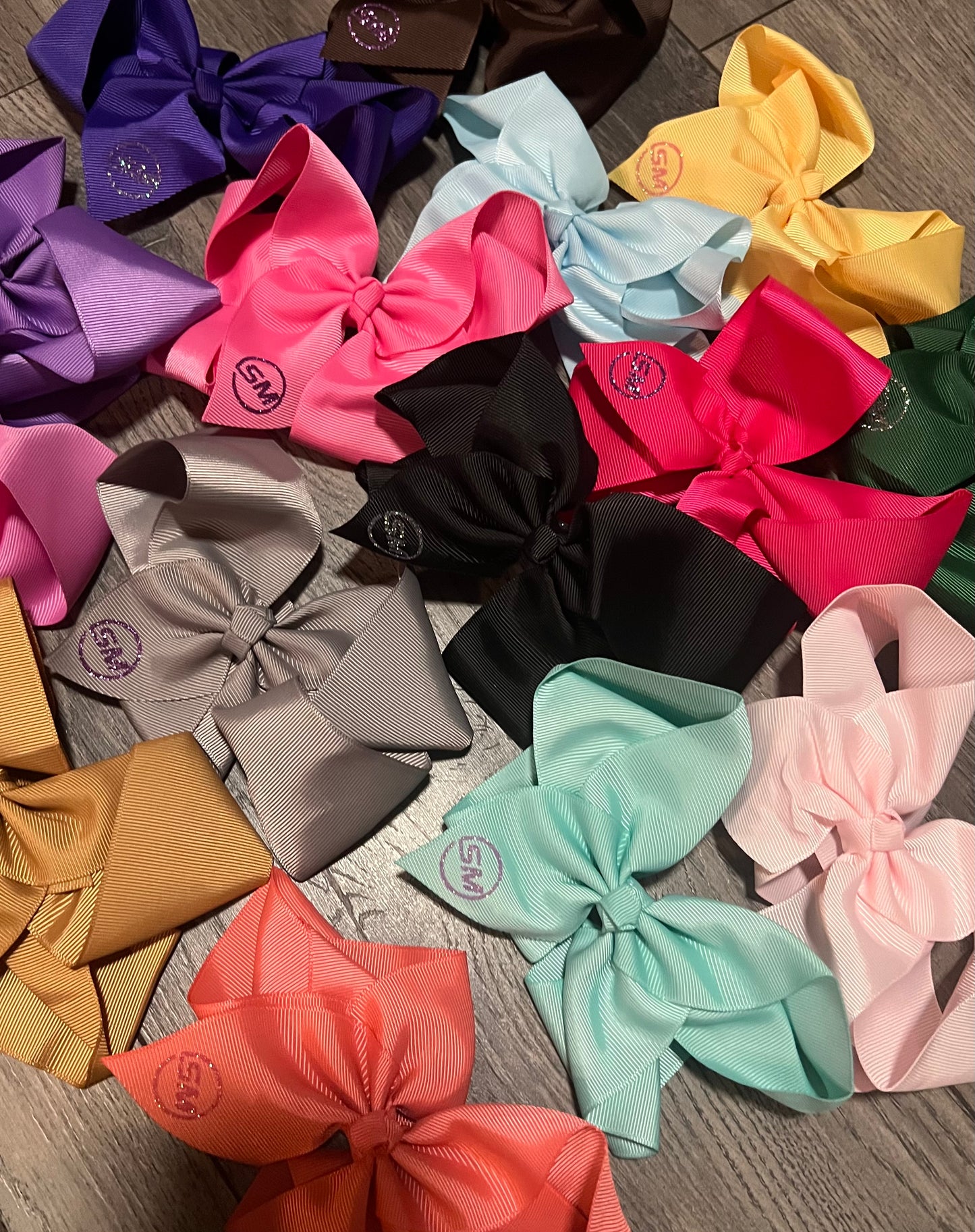 Hair Bows *Variety of Colors*